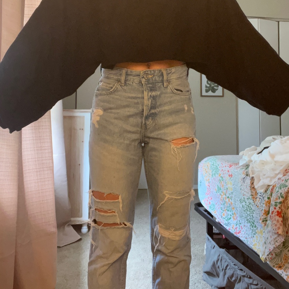 Distressed Light Wash Boyfriend Jeans
